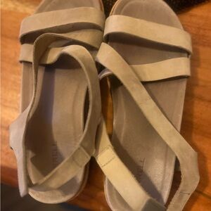 Merrell Women's Tan Strap Sandals